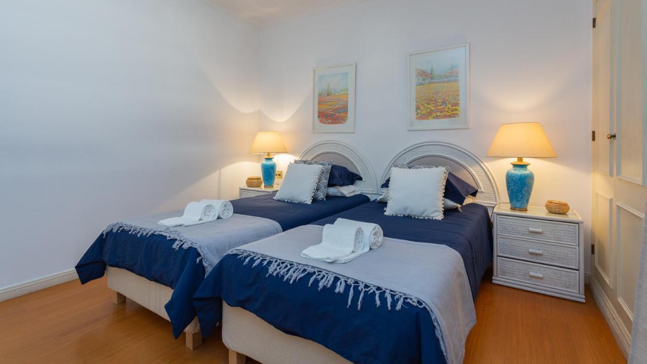 Marina 2Bdr Apartment With Balcony & Pool - 5Min From Beach By Lovelystay กัวเตย์รา ภายนอก รูปภาพ